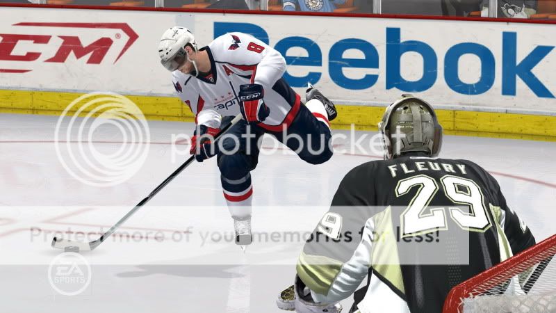 NHL10_OvechkinLeglift02.jpg