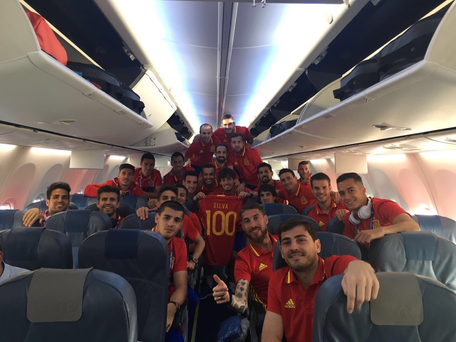 Ck2XdZeWkAATIgF.jpg:large