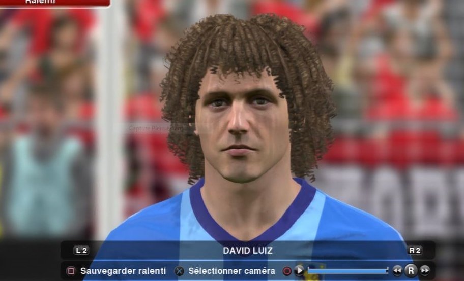 1379161682-david-luiz.jpg