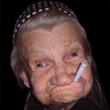 old-woman-smoking-funny-face-pic.jpg